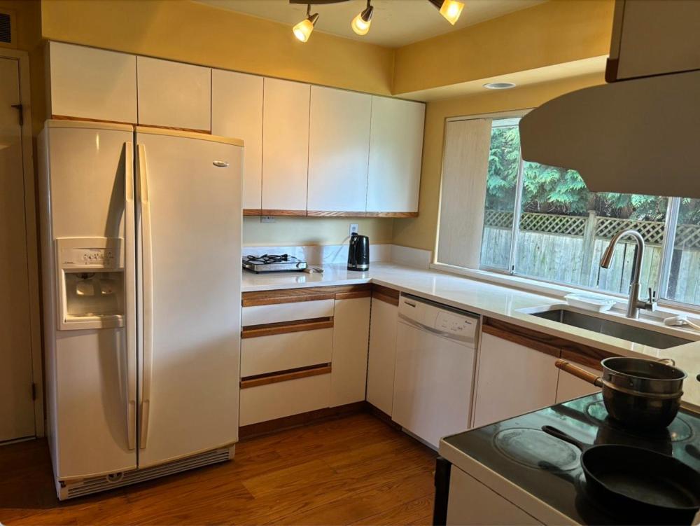 Cozy Retreat On Sandpiper Court - Room H With Share Bathroom Richmond Luaran gambar