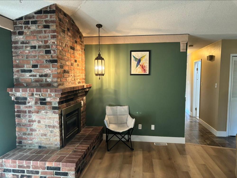 Cozy Retreat On Sandpiper Court - Room H With Share Bathroom Richmond Luaran gambar